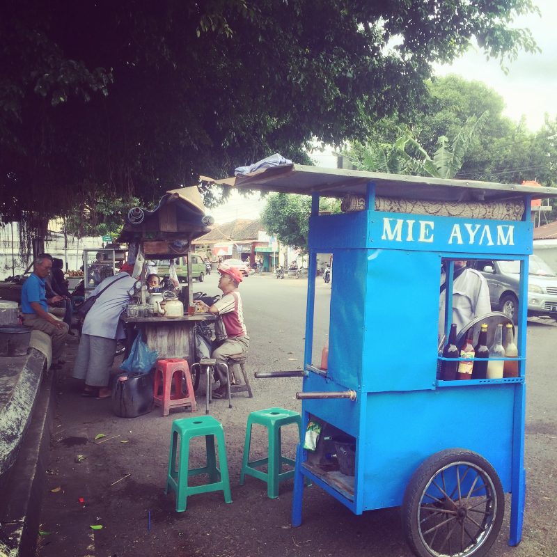 Bouffe de rue à Yogyakarta