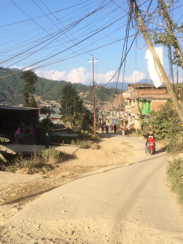 Rue tranquille de Boudhanath, Népal